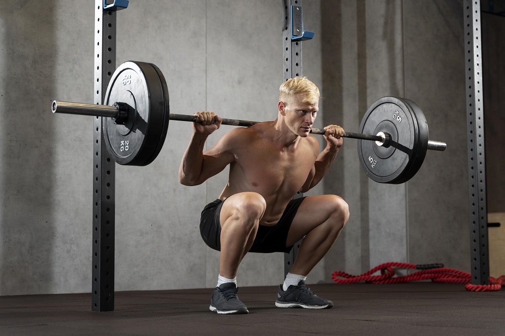 Squat: Come si Fa Correttamente ed Errori da Evitare